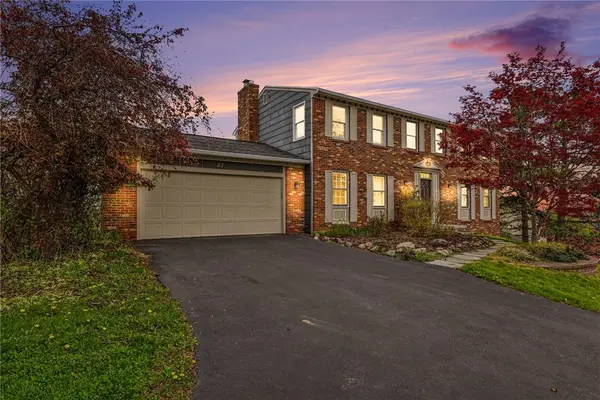 51 Selborne Chase, Fairport, NY 14450