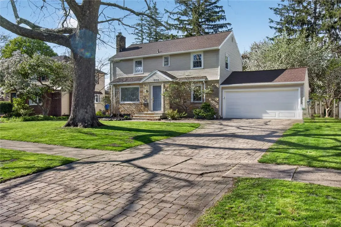 670 Claybourne Rd, Rochester, NY 14618 - #1