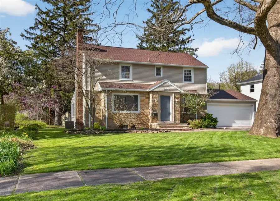 670 Claybourne Rd, Rochester, NY 14618 - #2