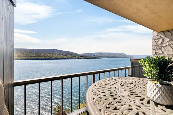 165 Cliffside Drive, Canandaigua, NY 14424
