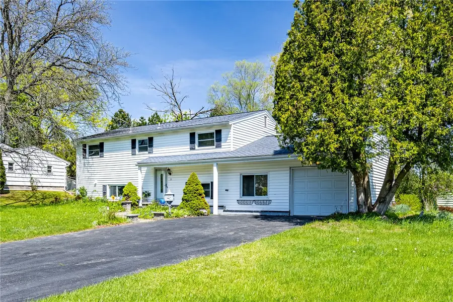 9 Amesbury Road, Rochester, NY 14623 - #3