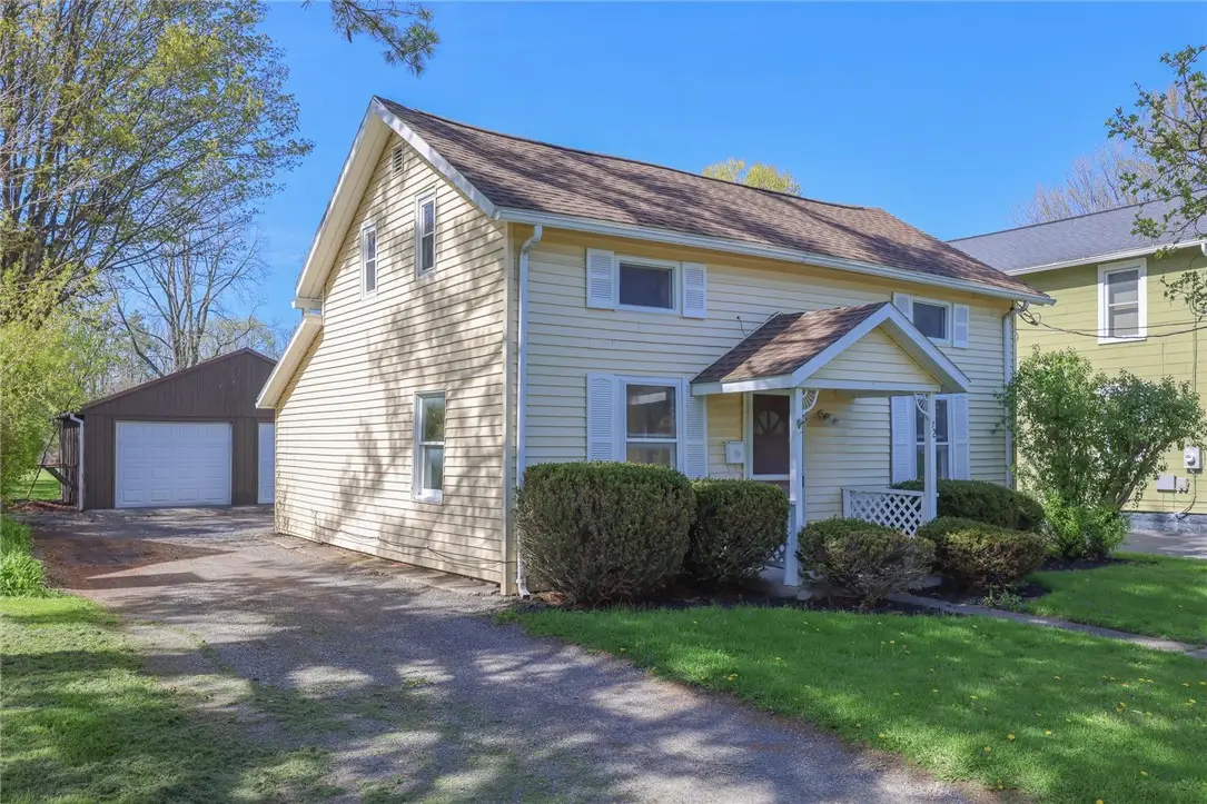 72 Chapel Street, Canandaigua, NY 14424 - #1