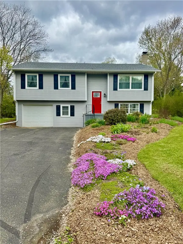 565 Meadowbrook Parkway W, Horseheads, NY 14845