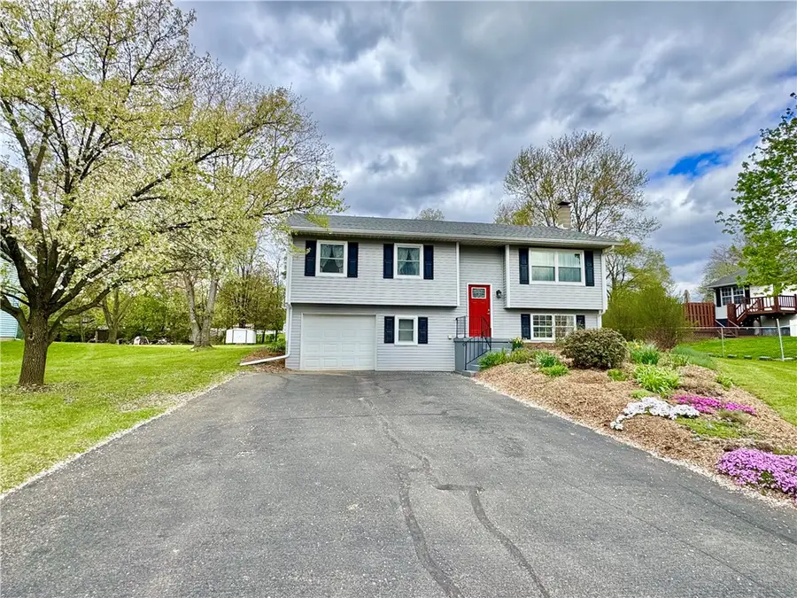 565 Meadowbrook Parkway W, Horseheads, NY 14845 - #2