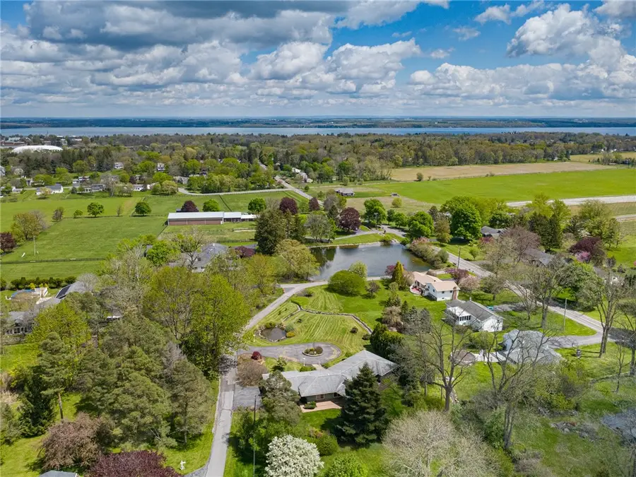 1 White Springs Circle, Geneva, NY 14456 - #2