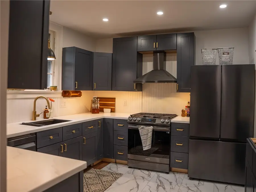 225 Mulberry Street, Rochester, NY 14620 - #2