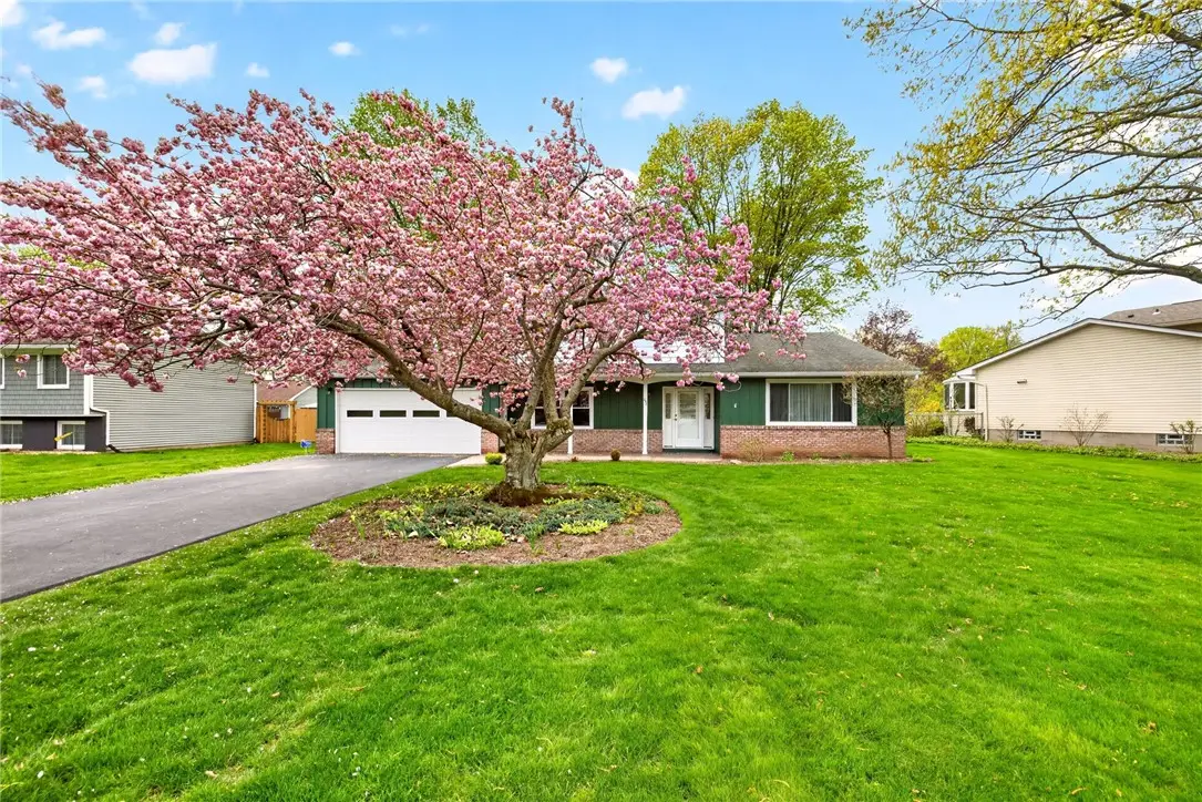 237 Pine Valley Drive, Rochester, NY 14626 - #1