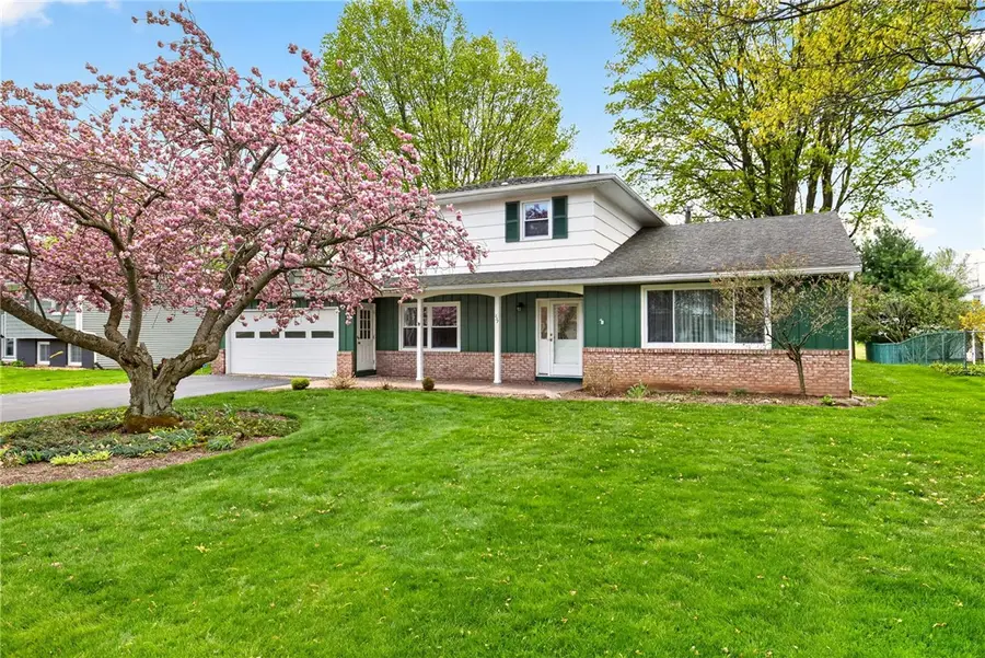 237 Pine Valley Drive, Rochester, NY 14626 - #2