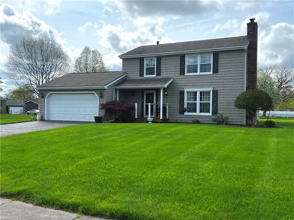 21 Rolling Meadow Drive N, Hilton, NY 14468