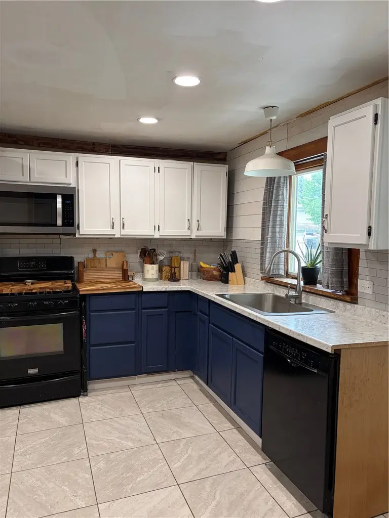 1050 Admiral Place, Elmira, NY 14901 - #2