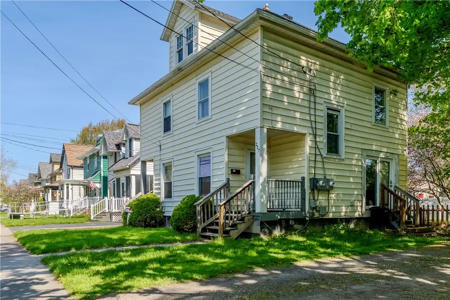 235 East Avenue, East Rochester, NY 14445 - #3