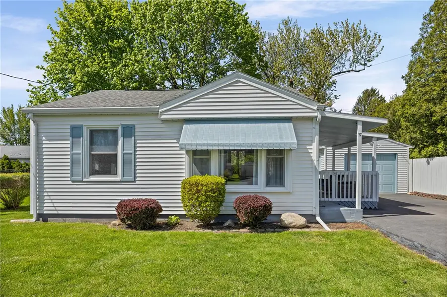 37 Hazelhurst Avenue, Auburn, NY 13021 - #3