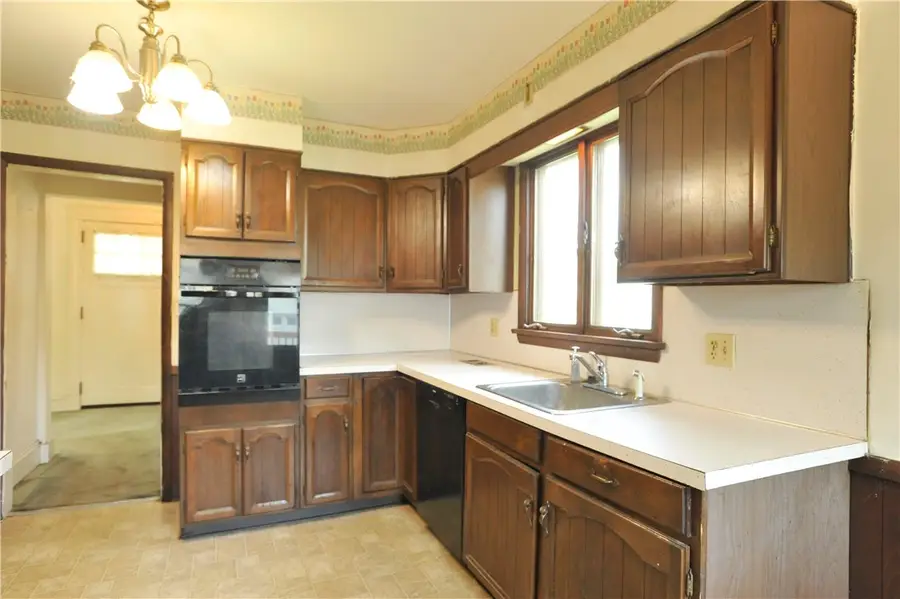 653 Dubois Street, Elmira, NY 14904 - #2