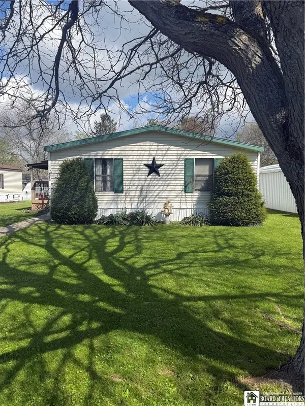 35 Circle Drive, Arcade, NY 14173