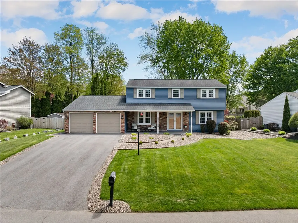 7984 Nutmeg Lane, Liverpool, NY 13090 - #1