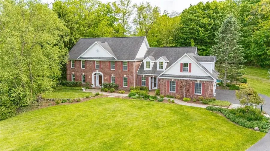10 Ponds Edge Way, Pittsford, NY 14534 - #3