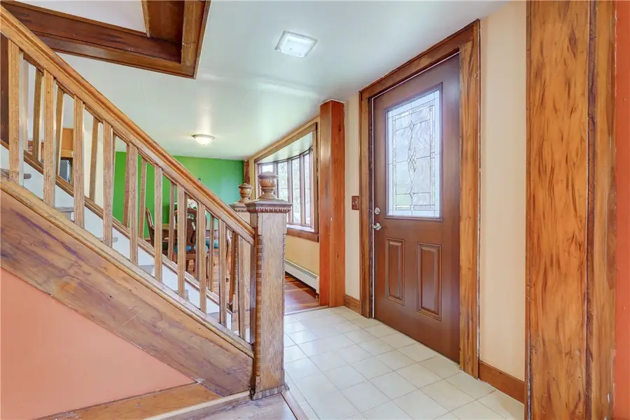 519 Mendon Ionia Road, Honeoye Falls, NY 14472 - #2