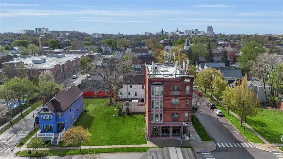 339 Rhode Island Street, Buffalo, NY 14213 - #2