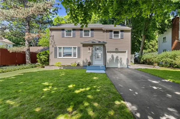 15 De Mallie Street, Rochester, NY 14610