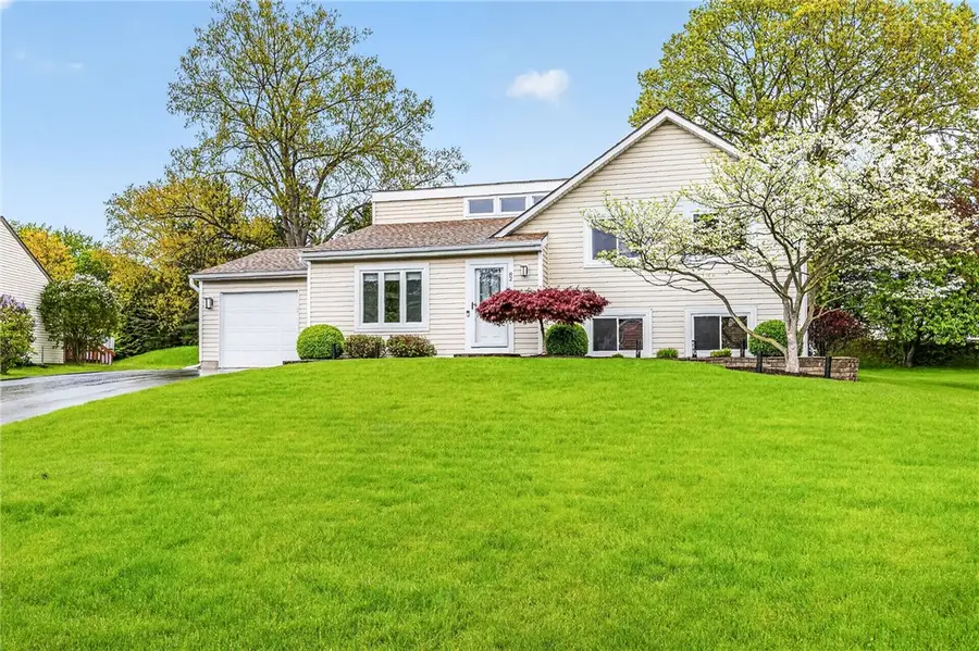 82 Brandy Wine, Rochester, NY 14623 - #2