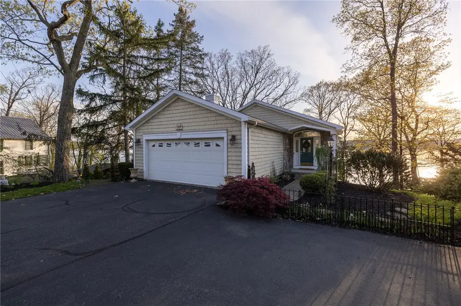 4498 Lake Drive, Canandaigua, NY 14424 - #3