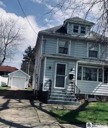 140 Central Avenue, Fredonia, NY 14063