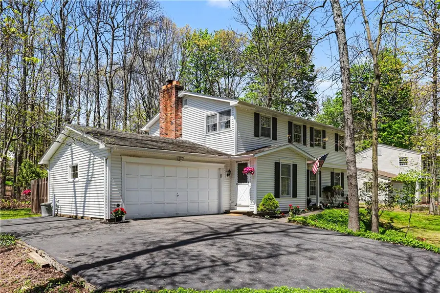 39 S Ridge Trail, Fairport, NY 14450 - #3