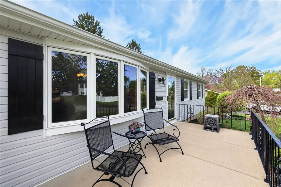 11 Aldrich Drive, Palmyra, NY 14522 - #2