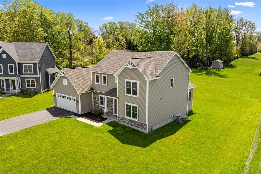 56 Knightbridge Circle, Penfield, NY 14526 - #3
