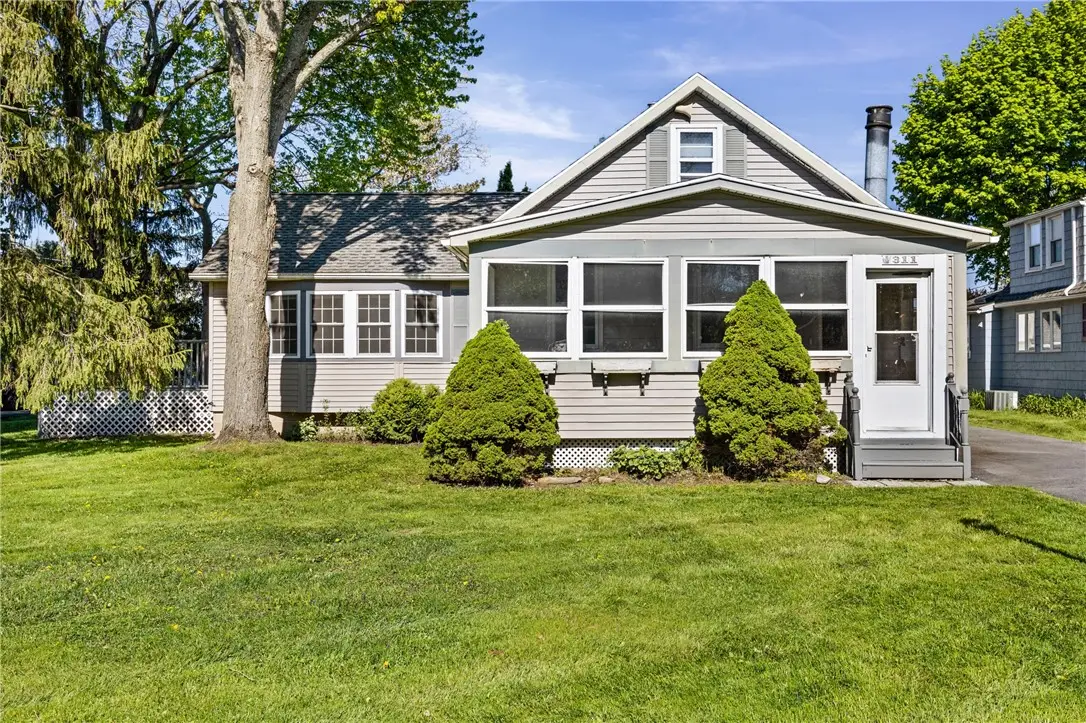 311 Cobb Terrace, Rochester, NY 14620 - #1