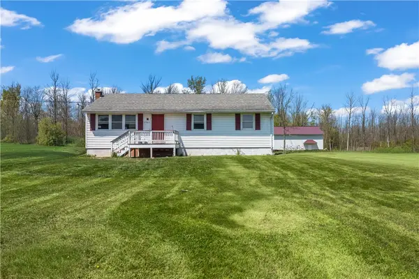 14965 Lakeshore Road, Kent, NY 14477