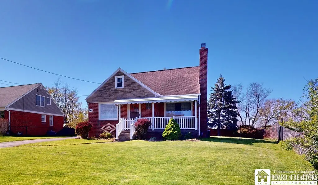 645 Mapleview Rd, Cheektowaga, NY 14225 - #1