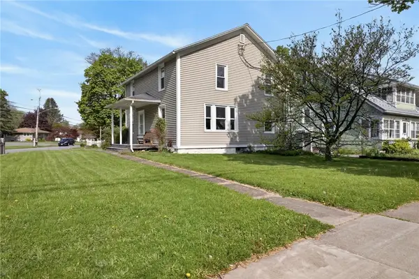 2 Pratt Road, Manchester, NY 14504