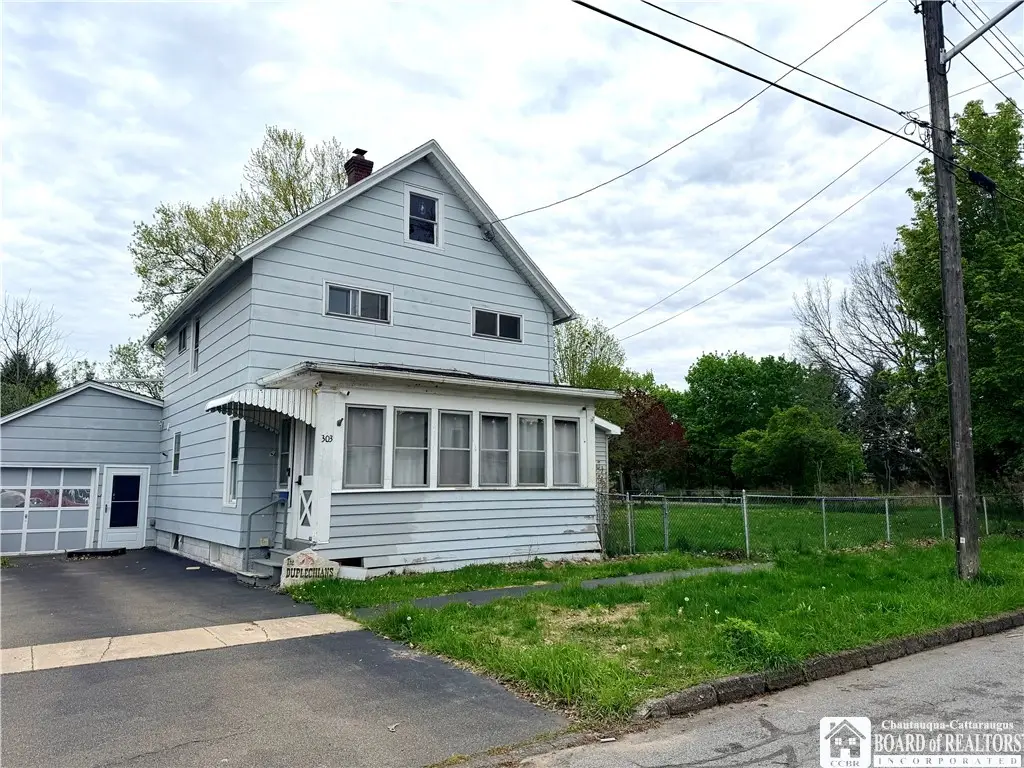 303 W Water Street, Olean, NY 14760 - #1