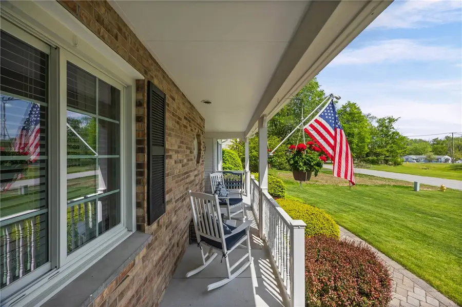 4 Woodbriar Lane, Rochester, NY 14624 - #3