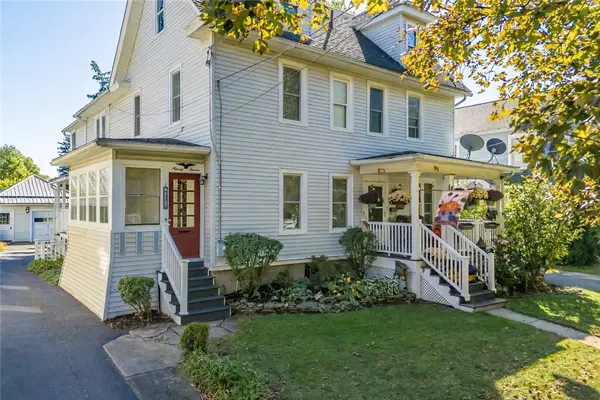 97-99 Park Avenue, Canandaigua, NY 14424