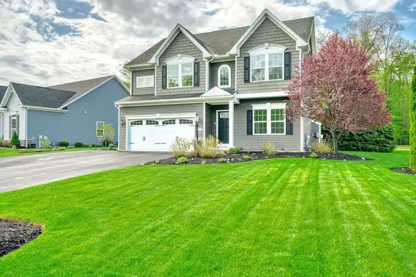 715 Hillspring Terrace, Webster, NY 14580