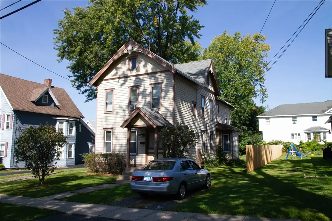 21 Lawton Avenue, Auburn, NY 13021 - #1