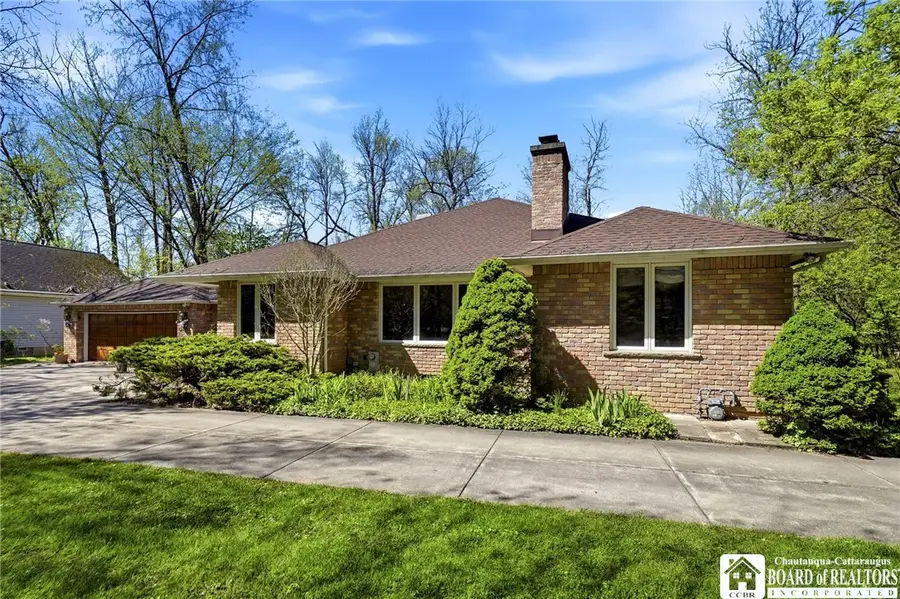 1860 N Forest Road, Williamsville, NY 14221 - #2