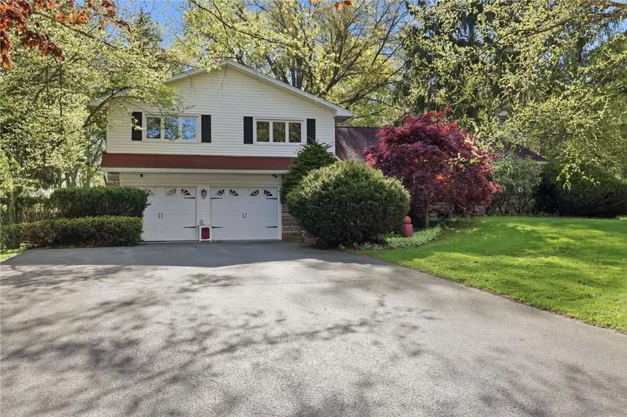 58 Landsdowne Lane, Rochester, NY 14618 - #2