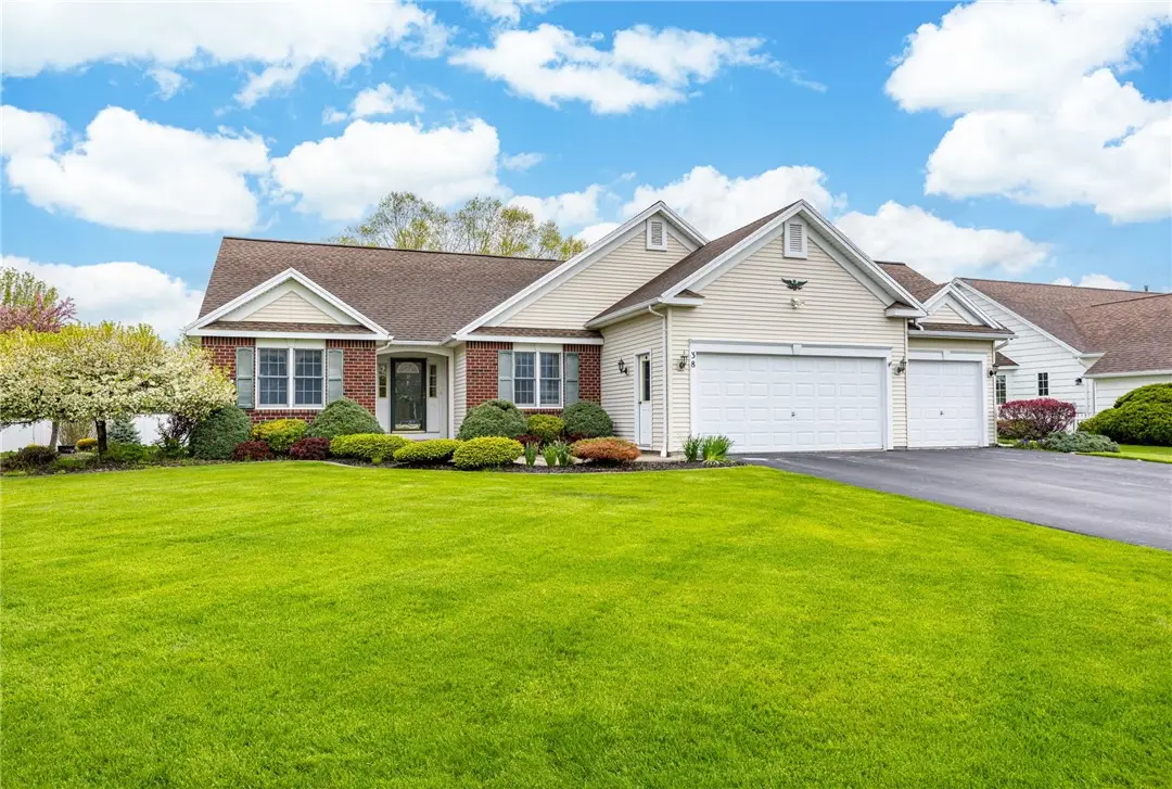 38 Sotheby Drive, Rochester, NY 14626 - #1