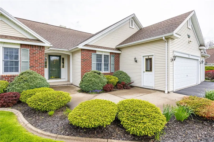 38 Sotheby Drive, Rochester, NY 14626 - #3