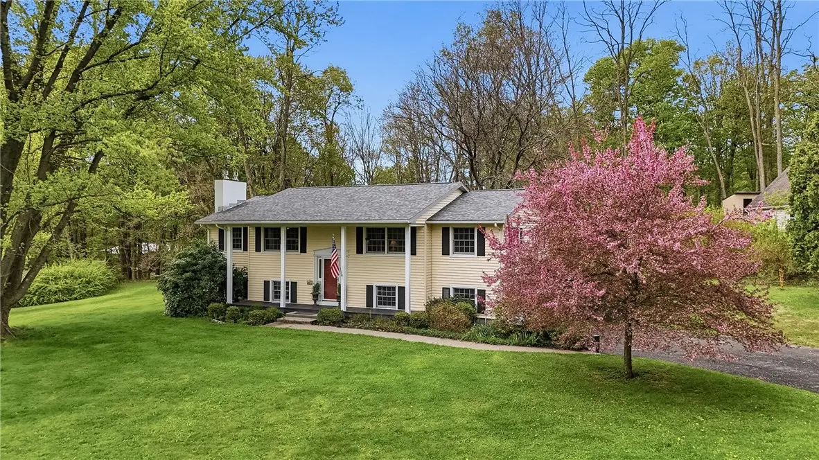 105 Vera Circle, Ithaca, NY 14850 - #1
