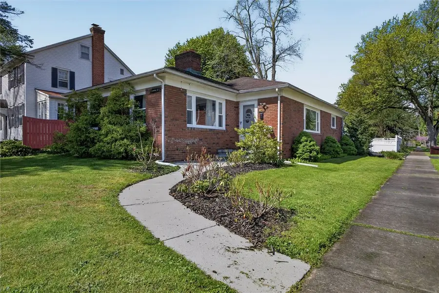 126 Wildmere Road, Rochester, NY 14617 - #3