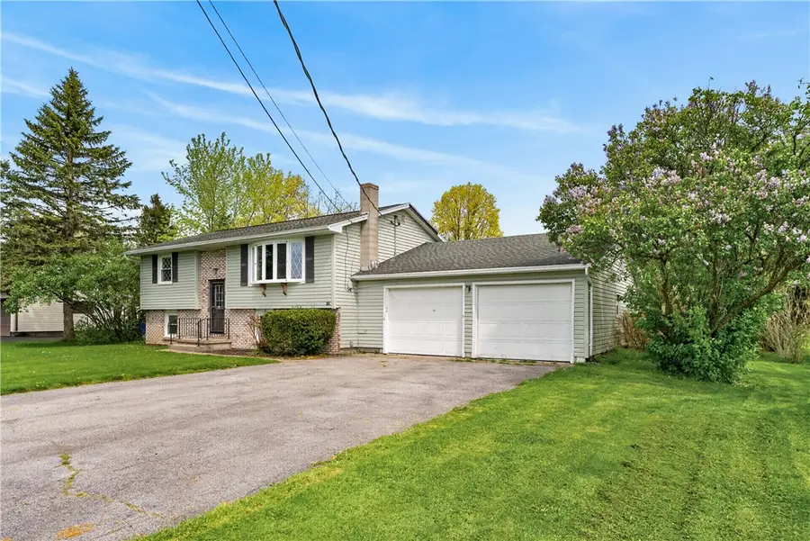 86 Church Rd, Hilton, NY 14468 - #2