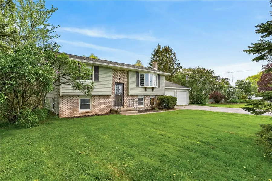 86 Church Rd, Hilton, NY 14468 - #3