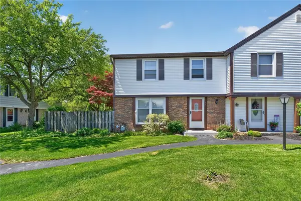 51 Springwood Drive, Webster, NY 14580