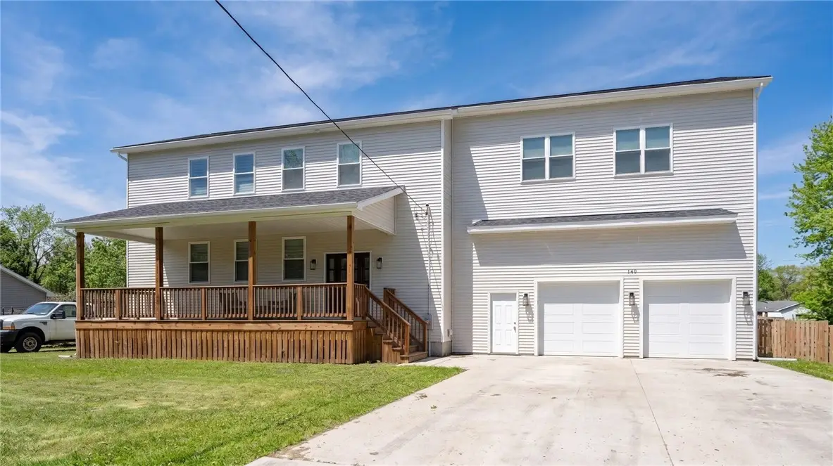 140 East Street, Honeoye Falls, NY 14472 - #1