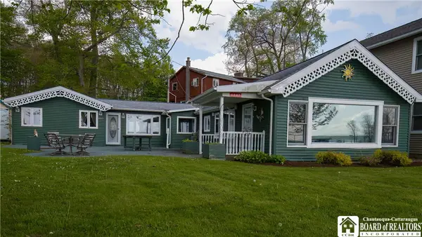 4847 Chautauqua Avenue, Bemus Point, NY 14712