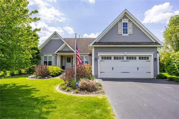 83 Arborway Ln Lane, Rochester, NY 14612